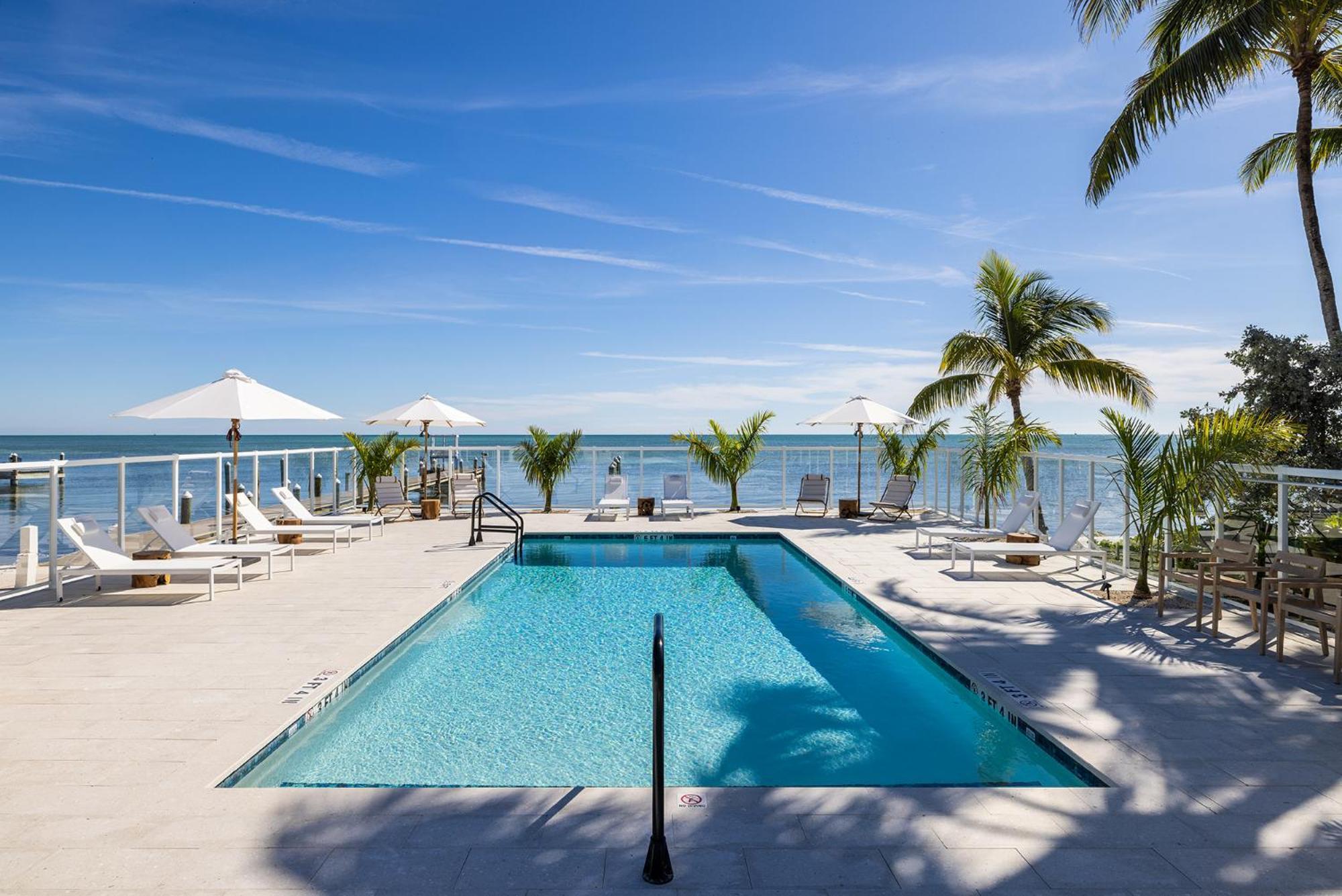 Pines & Palms Resort Айламорада Экстерьер фото